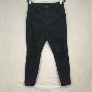 American Eagle curvy hi-rise next level 12 short